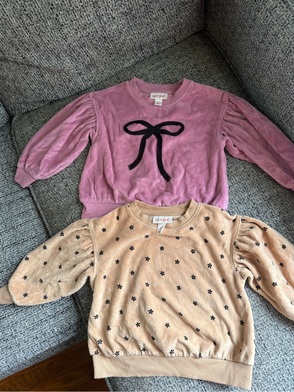 Cat & Jack Girls' Pink Velour Bow Sweatshirt